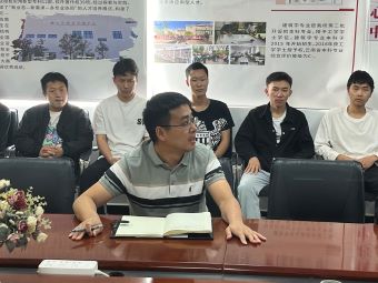 【魅力工程】-一站式学生社区彰显服务职能——建筑工程学院“工匠部落”学生社区举办“我与学生面对面”入伍政策宣讲交流会 第 4 张