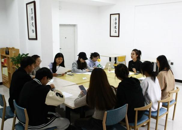 学院资讯丨首届翰文杯商业精英挑战赛品牌策划竞赛完美落幕 第 7 张 学院资讯丨首届翰文杯商业精英挑战赛品牌策划竞赛完美落幕 第 7 张