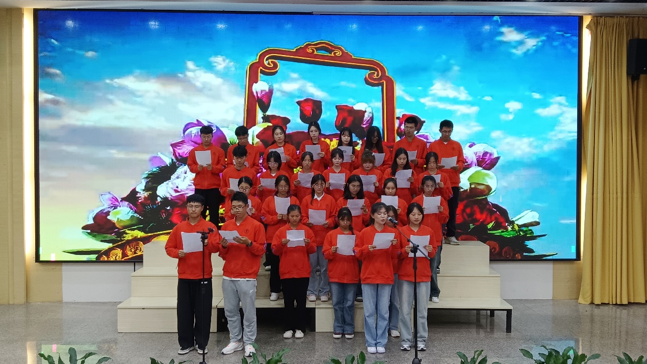 学院资讯 | 财会金融学院“青春为中国式现代化挺膺担当”诗朗诵比赛顺利完成 第 3 张 学院资讯 | 财会金融学院“青春为中国式现代化挺膺担当”诗朗诵比赛顺利完成 第 3 张