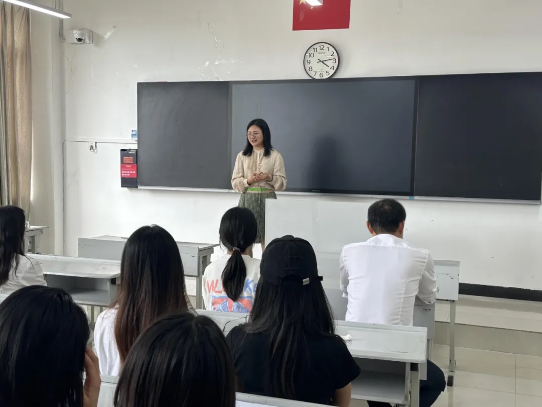 桃李芬芳竞 硕果又飘香—财会金融学院助理会计师考试捷报传 第 1 张