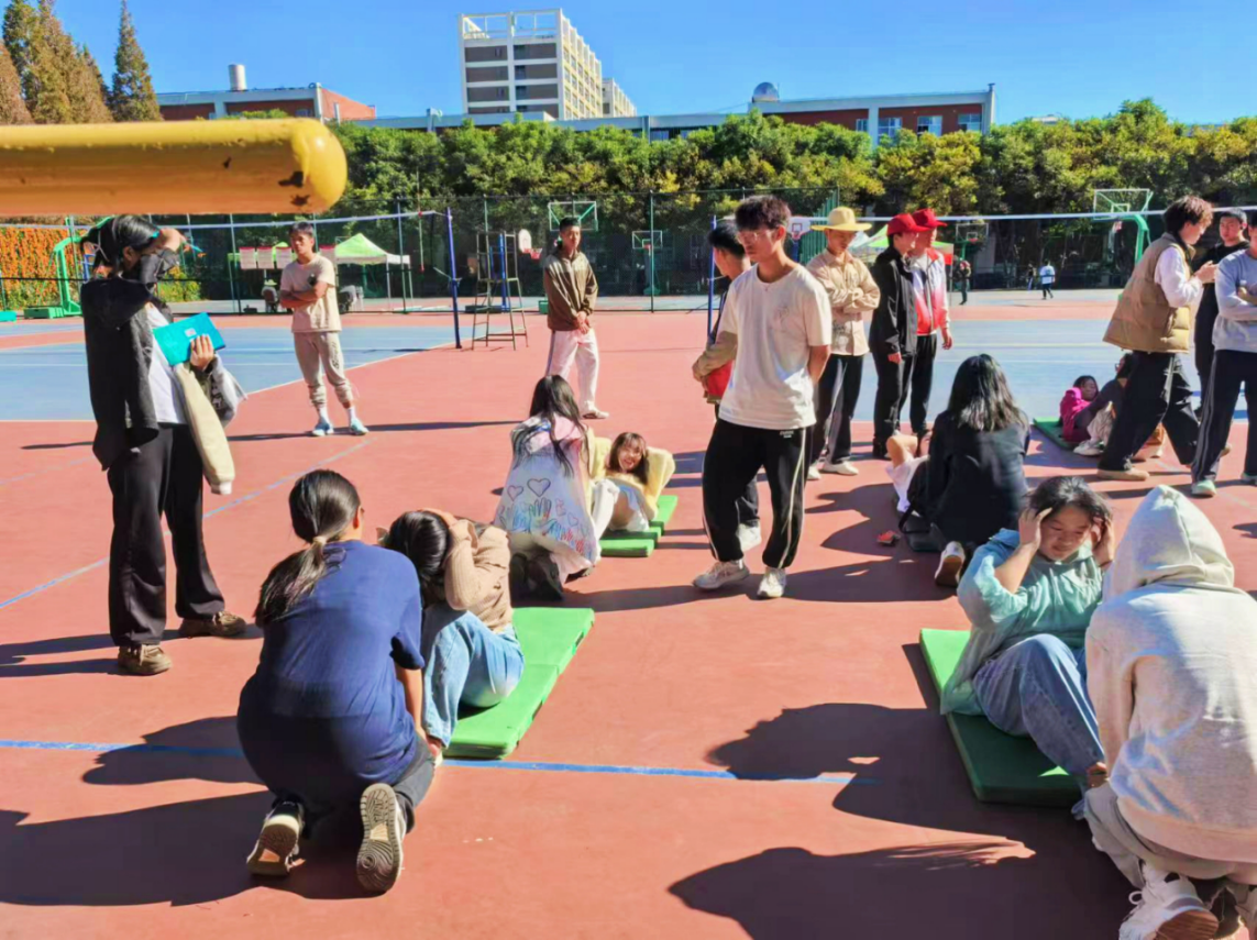 燃动青春 运动展风采 | 2024年冬季运动会精彩瞬间 第 8 张 燃动青春 运动展风采 | 2024年冬季运动会精彩瞬间 第 8 张