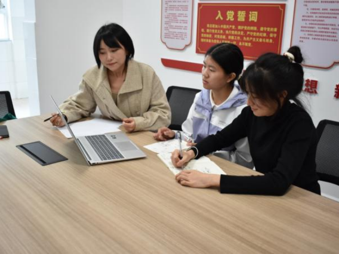 学院资讯丨首届翰文杯商业精英挑战赛品牌策划竞赛完美落幕 第 16 张 学院资讯丨首届翰文杯商业精英挑战赛品牌策划竞赛完美落幕 第 16 张