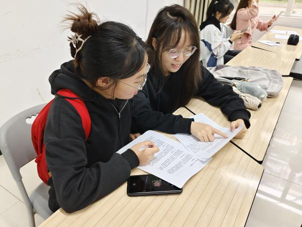 学院资讯丨首届翰文杯商业精英挑战赛品牌策划竞赛完美落幕 第 4 张 学院资讯丨首届翰文杯商业精英挑战赛品牌策划竞赛完美落幕 第 4 张