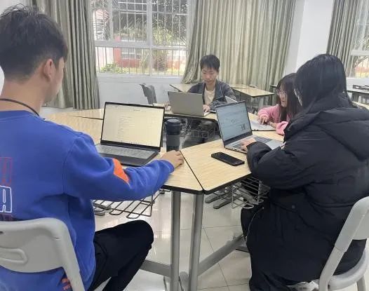 640 (2).jpg 喜报 | 财会金融学院荣获第十一届“网中网”大学生财务决策大赛西区三等奖 第 1 张