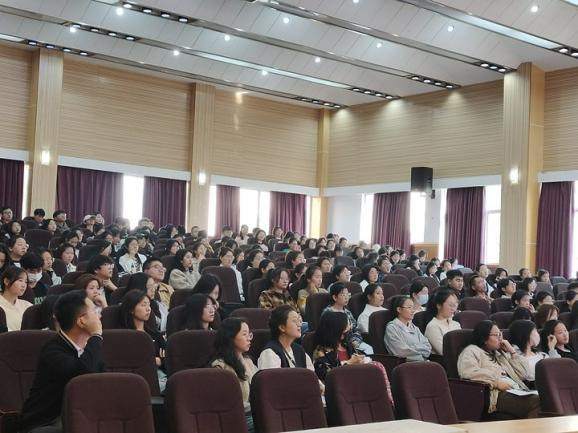 云经管携手普洛，实习就业共绘梦——医学院药学、中药学开展校园招聘宣讲会 第 4 张