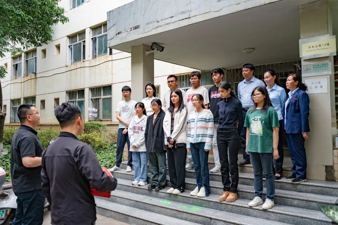 医家仁社区I文明宿舍挂牌 第 1 张