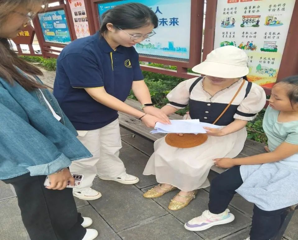 暑期社会实践｜财会金融学院“活力社区筑梦实践队”走进朝阳后山社区和晓塘社区聆听居民意愿 第 7 张