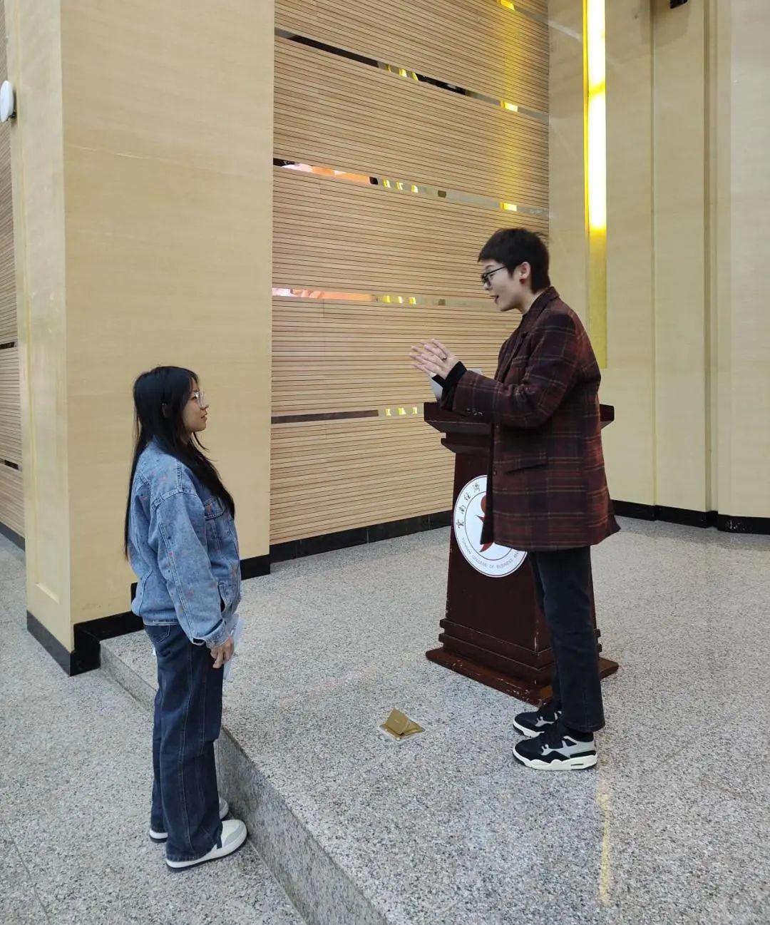 学院资讯 | 财会金融学院举办2025届毕业生第五场专场招聘会 第 5 张