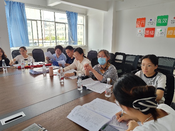 聚焦行业新需求，擘画育才新蓝图 ——2025版药学专科人才培养方案专家论证会圆满召开 第 5 张