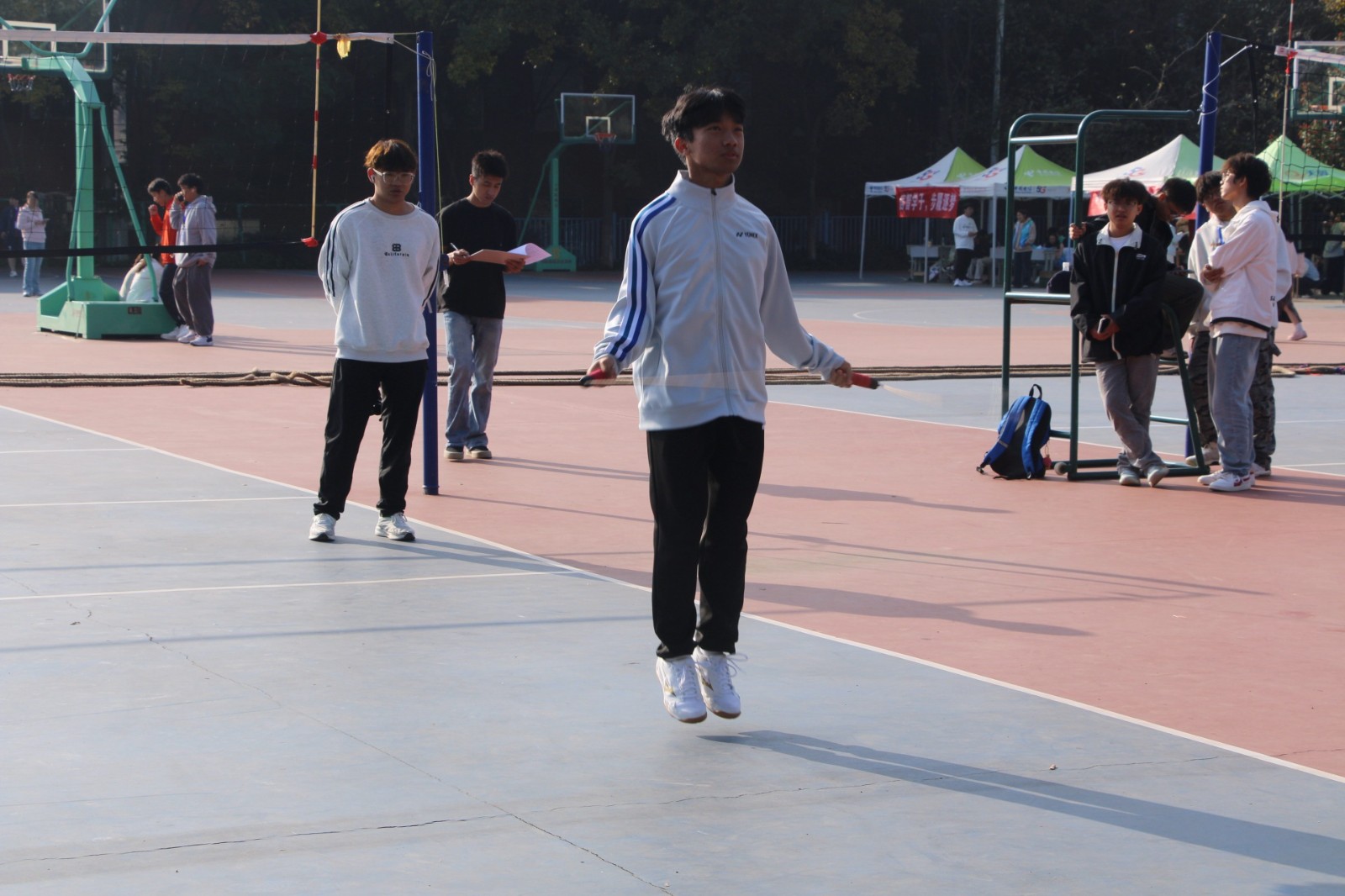 赛场逐光燃激情 医者同心向未来 第 5 张 赛场逐光燃激情 医者同心向未来 第 5 张