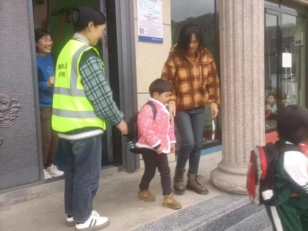 e36046aac9f2fcf38144e1f3b3c48579.jpg e36046aac9f2fcf38144e1f3b3c48579.jpg