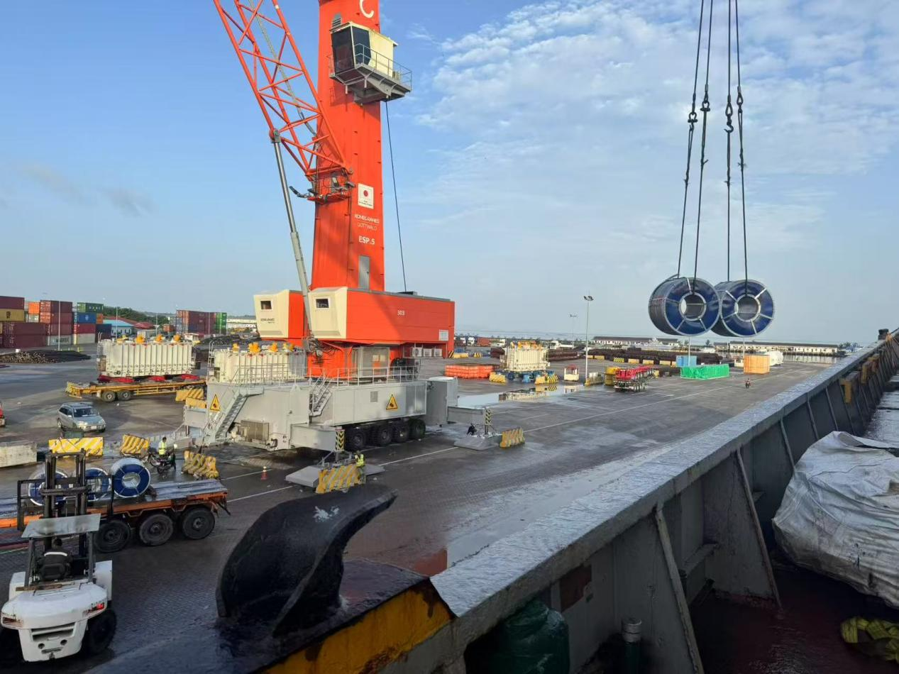 从乡野到金边：李宏真的“逆袭剧本”如何被贸易经济专业写就？  第 6 张