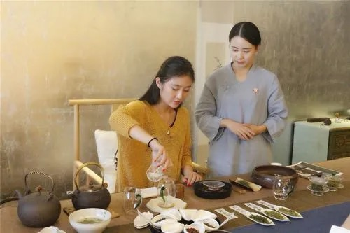 全国两会,云经管学子在现场! 第 8 张 全国两会,云经管学子在现场! 第 8 张